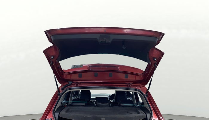 2024 Volkswagen TAIGUN HIGHLINE 1.0 TSI MT, Petrol, Manual, 30,678 km, Boot Door Open