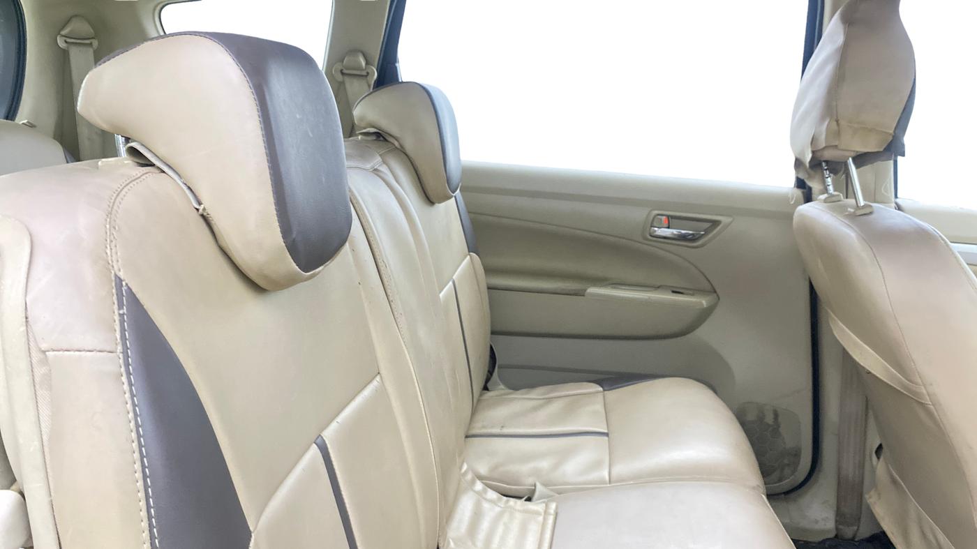 2017 Maruti Ertiga VXI CNG, CNG, Manual, 37,257 km, Right Side Rear Door Cabin