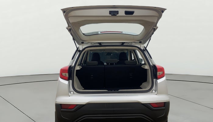 2019 Mahindra XUV300 W6 1.2 PETROL, Petrol, Manual, 36,925 km, Boot Door Open