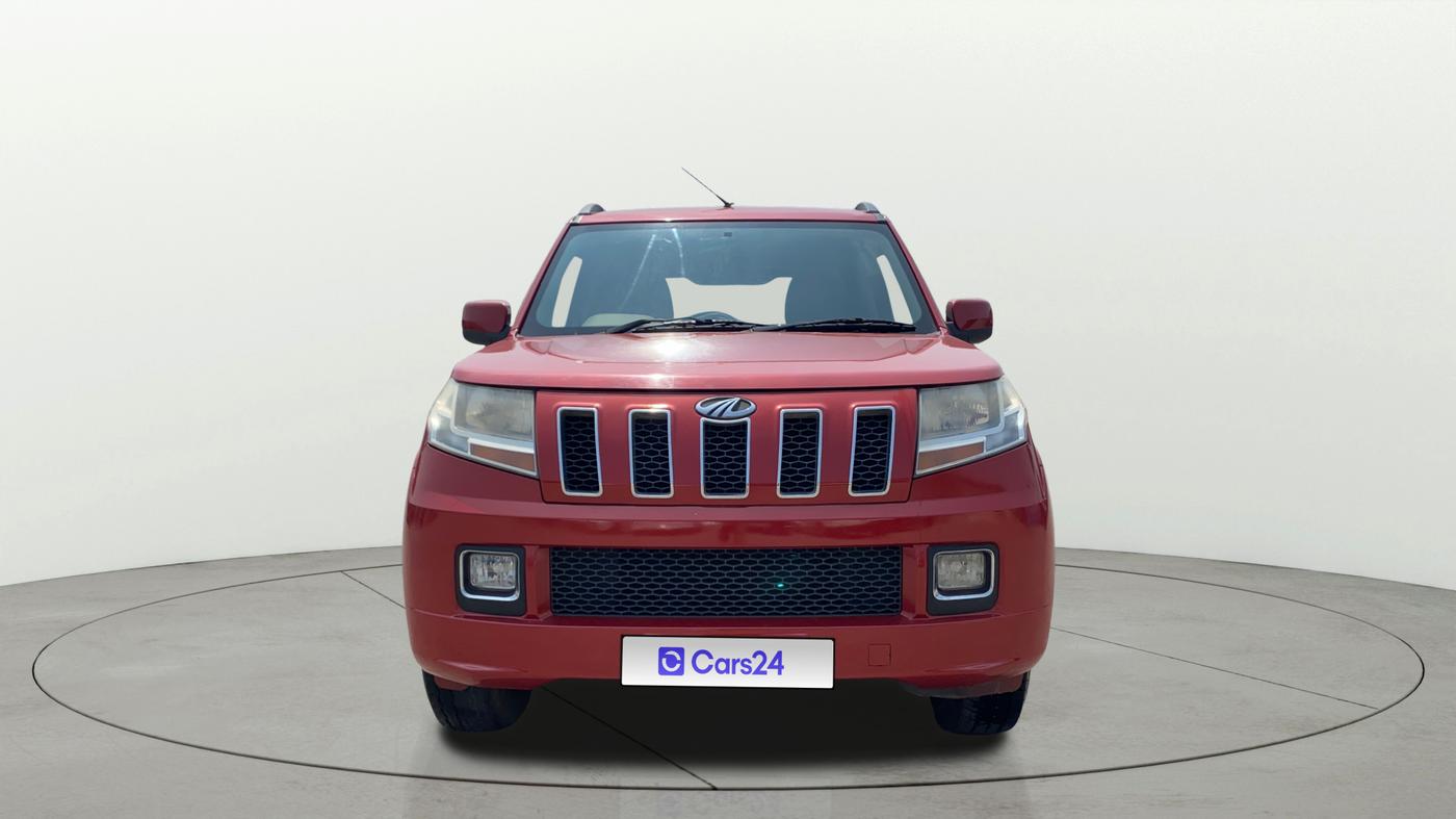 2017 Mahindra TUV300 T8, Diesel, Manual, 59,412 km, Front