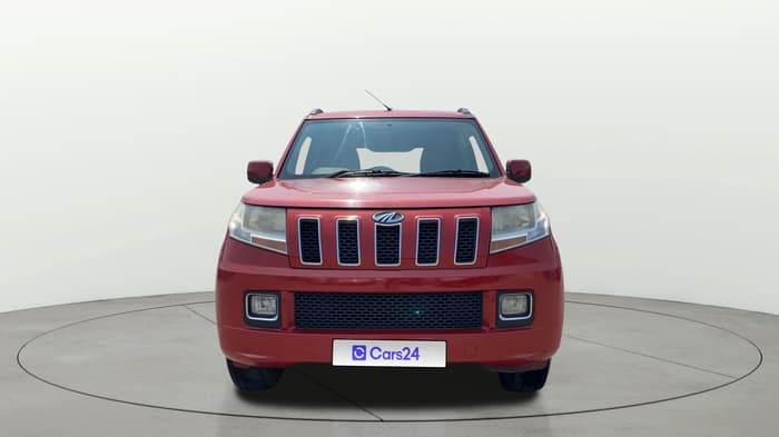 2017 Mahindra TUV300 T8, Diesel, Manual, 59,412 km, Front