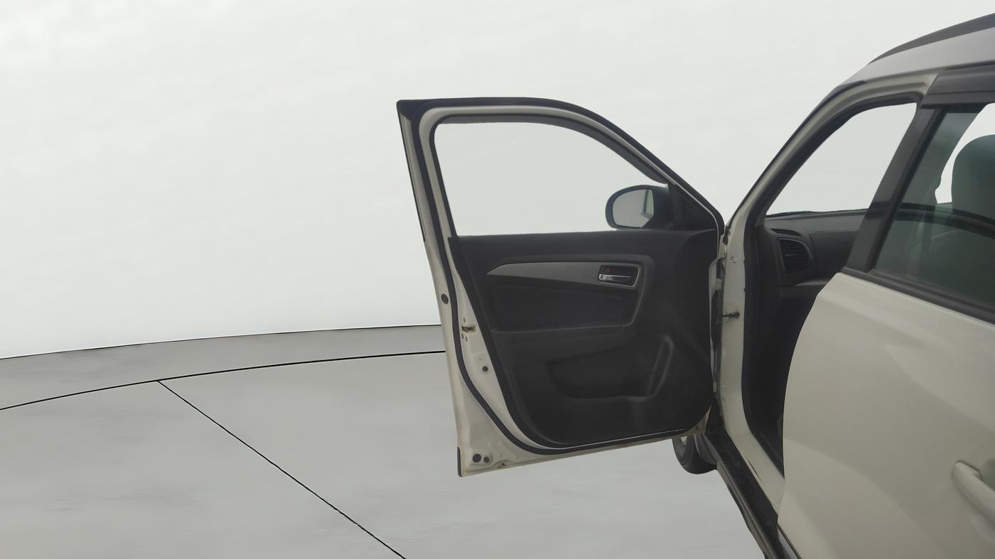 2019 Maruti Vitara Brezza ZDI AMT, Diesel, Automatic, 1,22,882 km, LHS Front Door