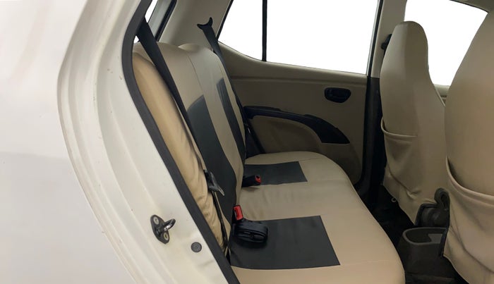 2015 Hyundai i10 MAGNA 1.1, Petrol, Manual, 33,554 km, Right Side Rear Door Cabin