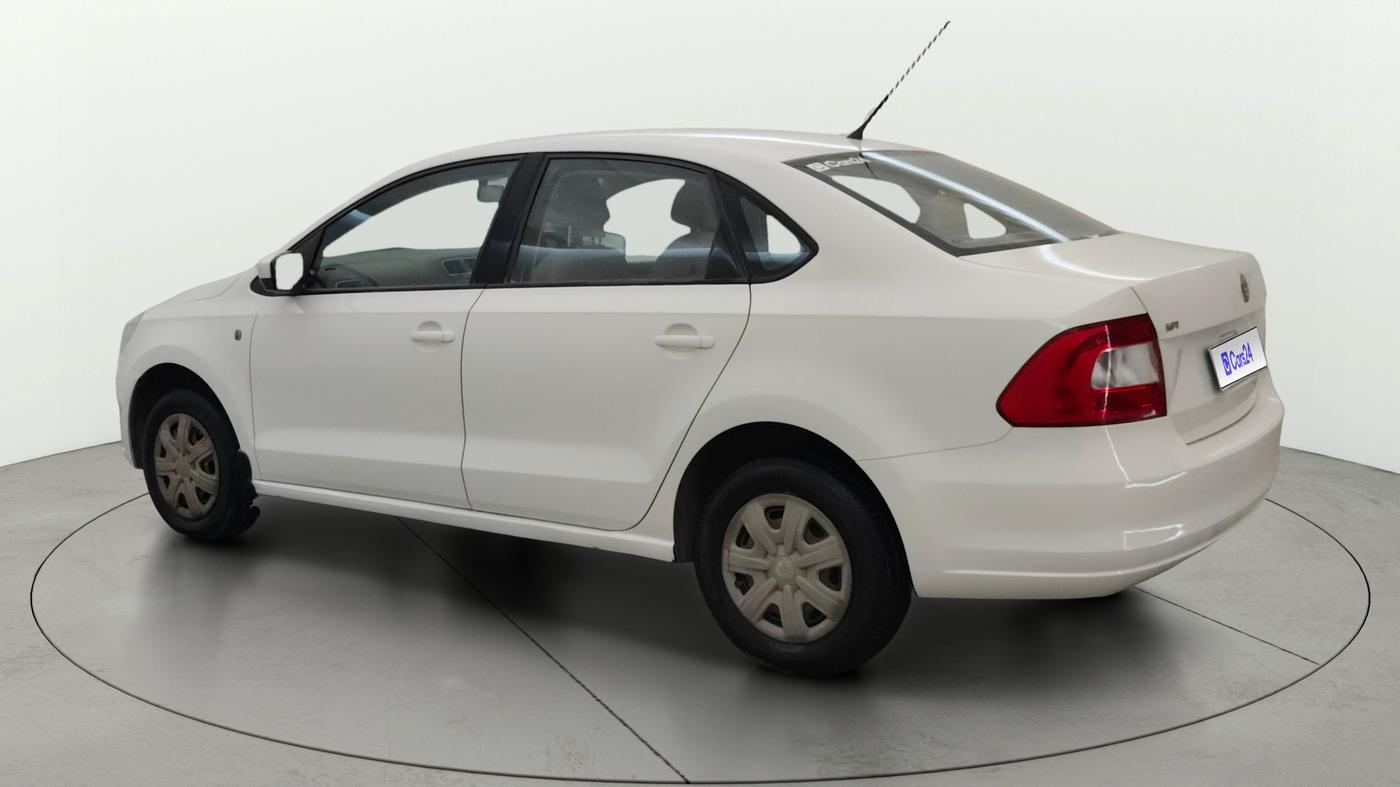 2013 Skoda Rapid AMBITION 1.6 MPI MT PLUS, Petrol, Manual, 59,727 km, Left Back Diagonal