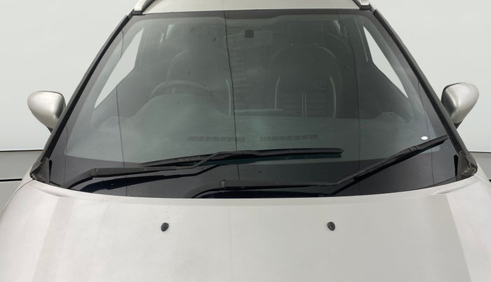 2021 Nissan Kicks XV TURBO 1.3, Petrol, Manual, 31,444 km, Front Windshield