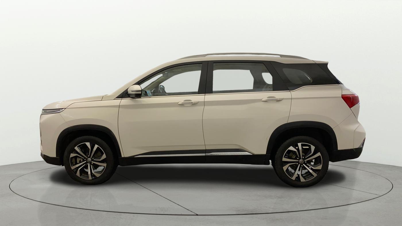 2024 MG HECTOR SHARP PRO 1.5 PETROL TURBO CVT PETROL, Petrol, Automatic, 14,132 km, Left Side