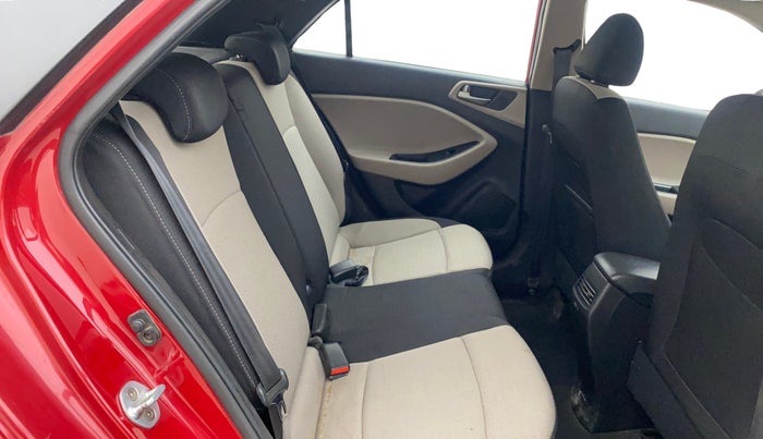 2014 Hyundai Elite i20 ASTA 1.2, Petrol, Manual, 1,09,430 km, Right Side Rear Door Cabin