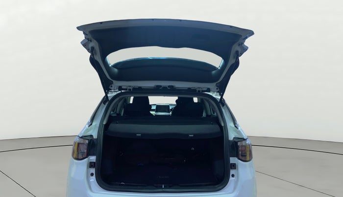 2021 Jeep Compass SPORT 1.4 PETROL DCT, Petrol, Automatic, 1,13,112 km, Boot Door Open