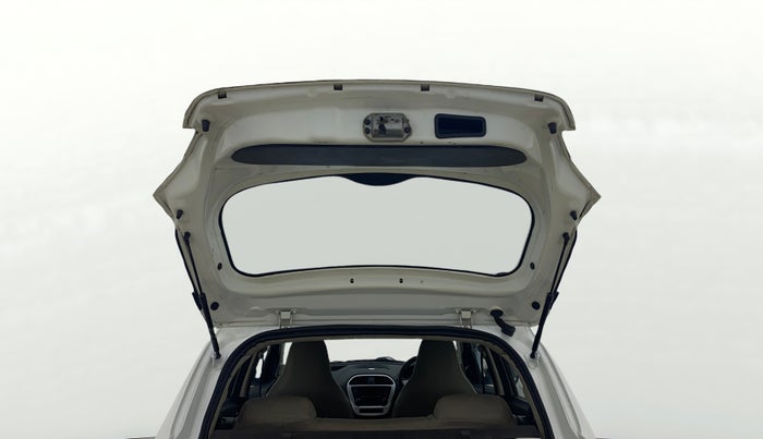 2016 Tata Tiago XT PETROL, Petrol, Manual, 69,660 km, Boot Door Open