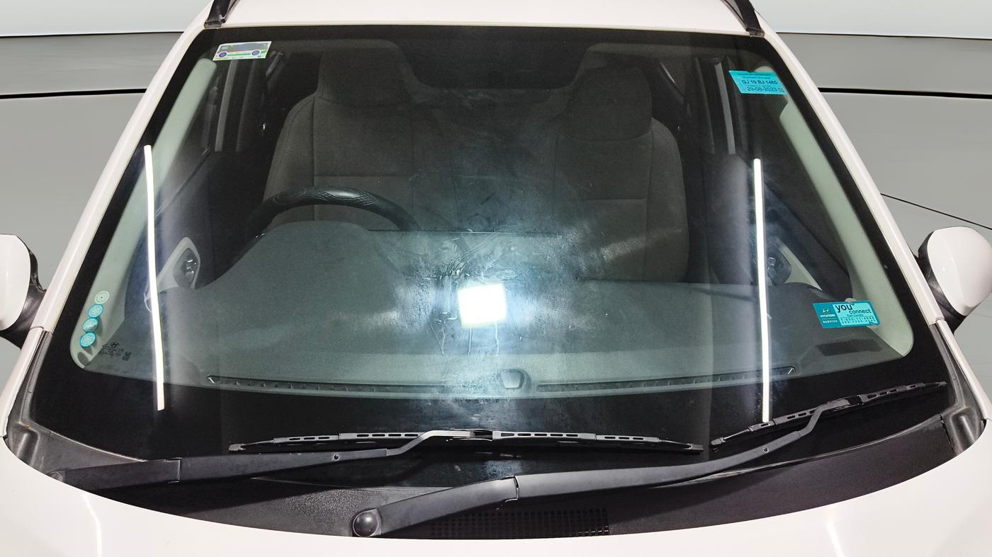 2023 Hyundai GRAND I10 NIOS SPORTZ AMT 1.2 KAPPA VTVT, Petrol, Automatic, 18,951 km, Front Windshield