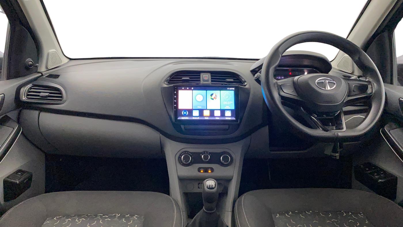 2021 Tata Tiago XE PETROL, Petrol, Manual, 24,131 km, Dashboard