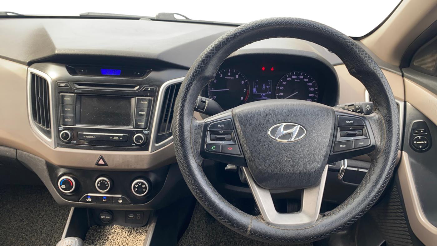 2015 Hyundai Creta S 1.6 PETROL, Petrol, Manual, 68,857 km, Steering Wheel Close Up