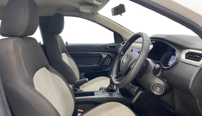 2021 Renault Kiger RXL AMT, Petrol, Automatic, 36,785 km, Right Side Front Door Cabin