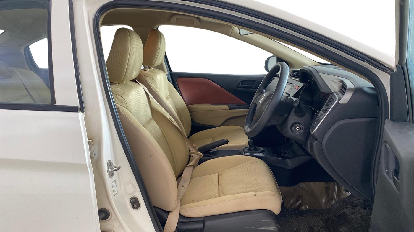 2015 Honda City 1.5L I-VTEC E MT, Petrol, Manual, 43,932 km, Right Side Front Door Cabin
