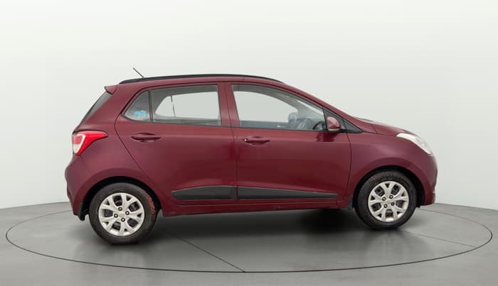 2016 Hyundai Grand i10 SPORTZ 1.2 KAPPA VTVT, Petrol, Manual, 67,738 km, Right Side View