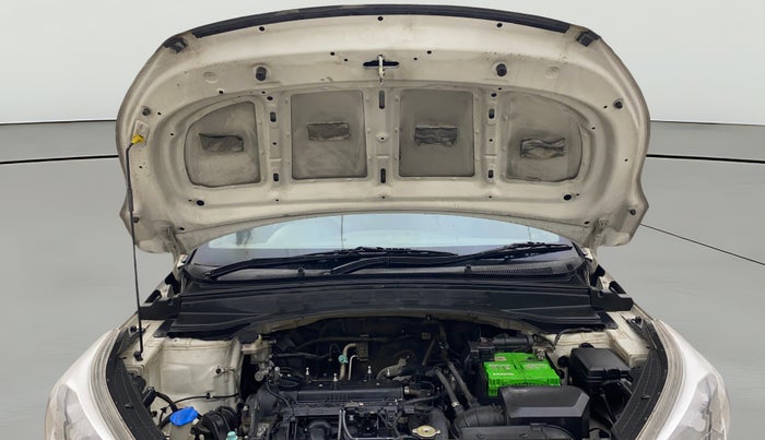 2016 Hyundai Creta E PLUS 1.6 PETROL, Petrol, Manual, 39,971 km, Open Bonet