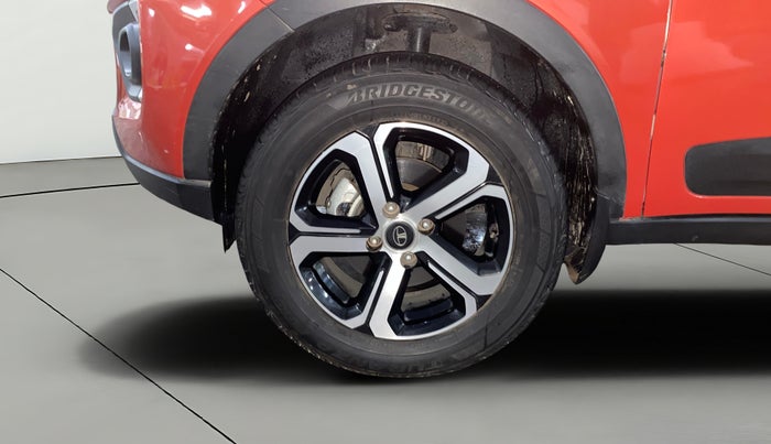 2022 Tata NEXON XZA PLUS PETROL DUAL TONE, Petrol, Automatic, 12,001 km, Left Front Wheel
