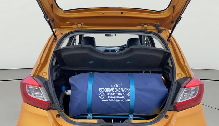 2017 Tata Tiago XZ PETROL, CNG, Manual, 55,603 km, Boot Open Zoomed View