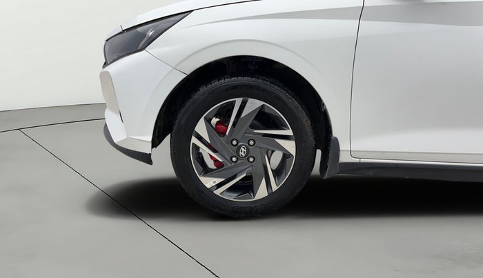 2022 Hyundai NEW I20 SPORTZ 1.2 MT, Petrol, Manual, 36,393 km, Left Front Wheel