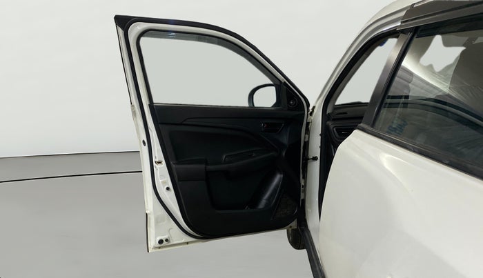 2023 Maruti BREZZA LXI, Petrol, Manual, 49,907 km, LHS Front Door