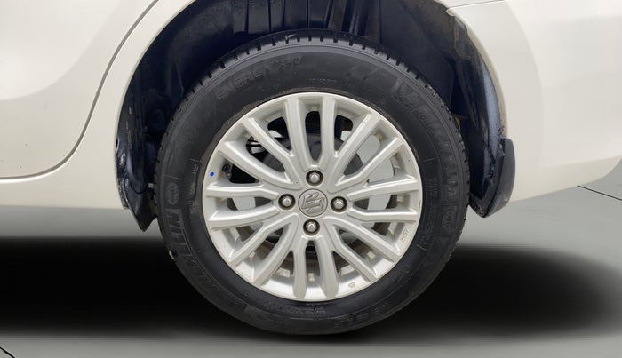 2022 Maruti Dzire ZXI AMT, Petrol, Automatic, 49,916 km, Left Rear Wheel