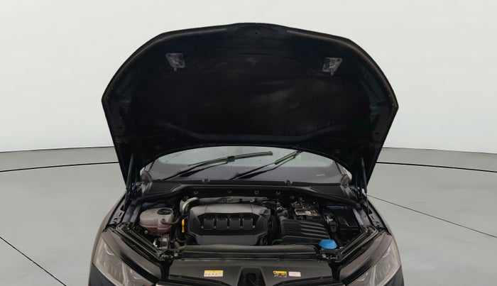 2023 Skoda Octavia L&K 2.0 AT, Petrol, Automatic, 41,459 km, Open Bonet