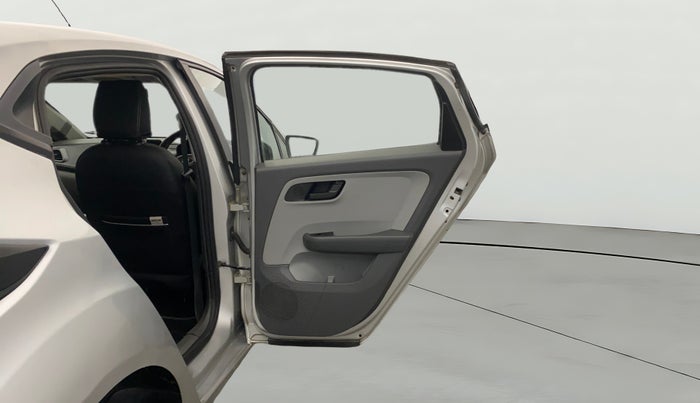 2020 Tata ALTROZ XM PETROL, Petrol, Manual, 49,975 km, RHS Rear Door