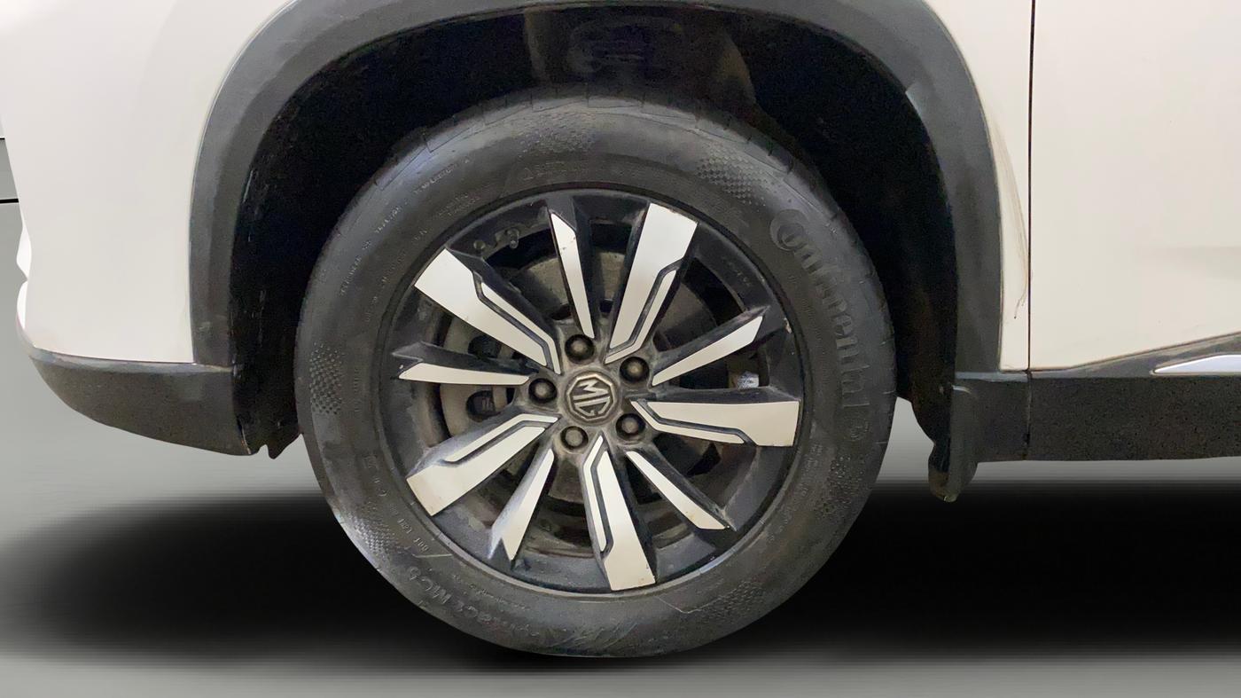 2020 MG HECTOR PLUS SHARP 1.5 PETROL TURBO DCT 6-STR, Petrol, Automatic, 38,946 km, Left Front Wheel