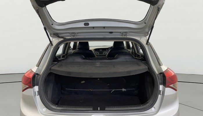 2017 Hyundai Elite i20 MAGNA 1.2, Petrol, Manual, 92,294 km, Boot Open Zoomed View