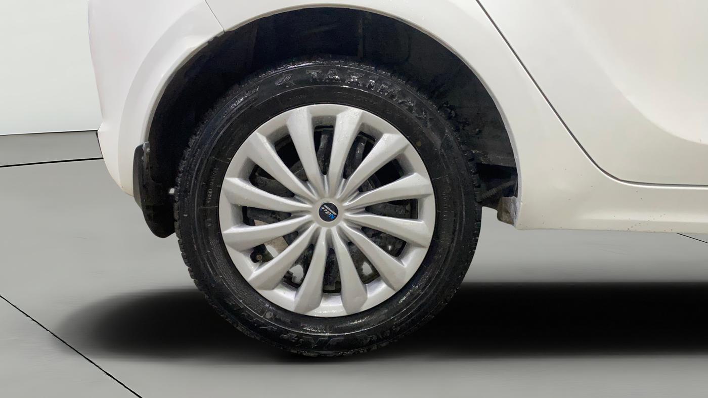 2018 Tata Tiago XZA PETROL, Petrol, Automatic, 1,14,686 km, Right Rear Wheel