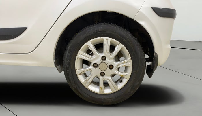 2016 Tata Tiago XZ PETROL, Petrol, Manual, 73,887 km, Left Rear Wheel