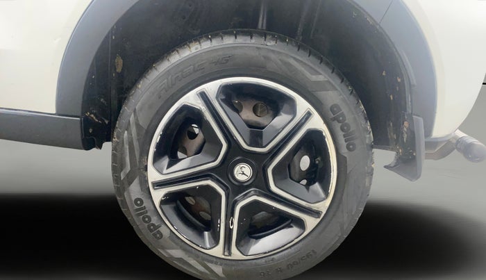 2020 Tata NEXON XM PETROL, Petrol, Manual, 80,137 km, Left Rear Wheel