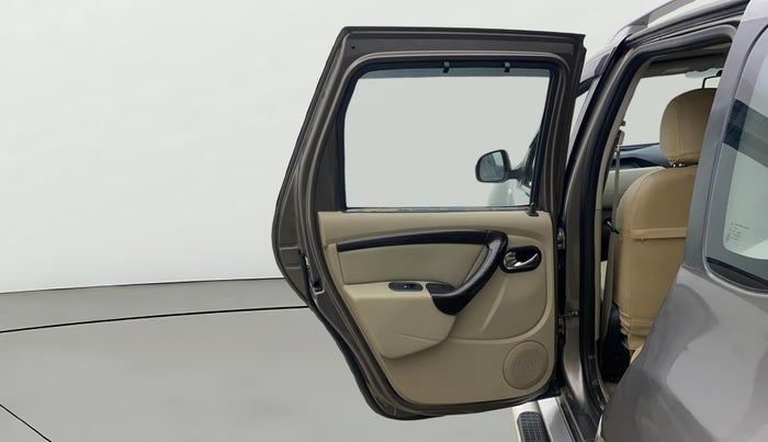 2015 Nissan Terrano XV D THP PREMIUM 110 PS, Diesel, Manual, 1,09,754 km, LHS Rear Door