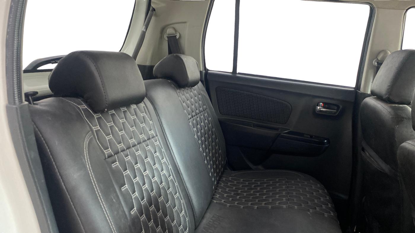 2014 Maruti Wagon R Stingray VXI, Petrol, Manual, 77,617 km, Right Side Rear Door Cabin