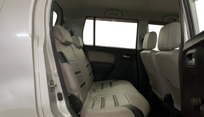 2017 Maruti Wagon R 1.0 LXI CNG, CNG, Manual, 69,240 km, Right Side Rear Door Cabin