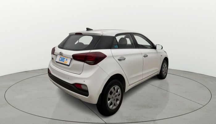 2019 Hyundai Elite i20 MAGNA PLUS 1.2, Petrol, Manual, 61,702 km, Right Back Diagonal
