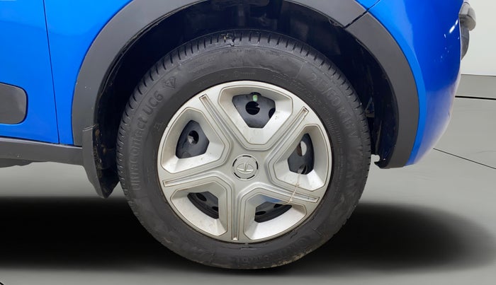 2019 Tata NEXON XMA DIESEL, Diesel, Automatic, 64,711 km, Right Front Wheel