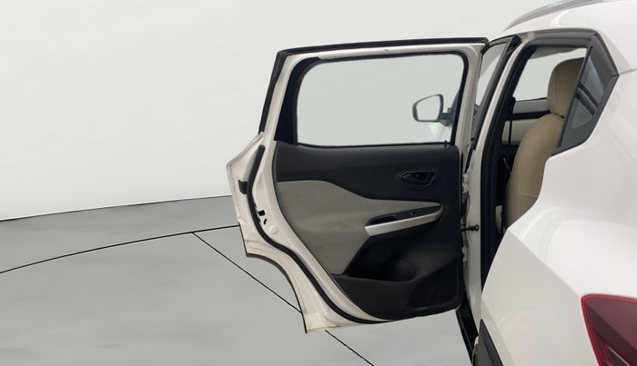 2022 Nissan MAGNITE XE, Petrol, Manual, 10,558 km, LHS Rear Door