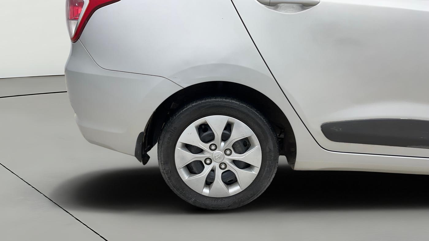 2015 Hyundai Xcent S 1.2, Petrol, Manual, 44,964 km, Right Rear Wheel