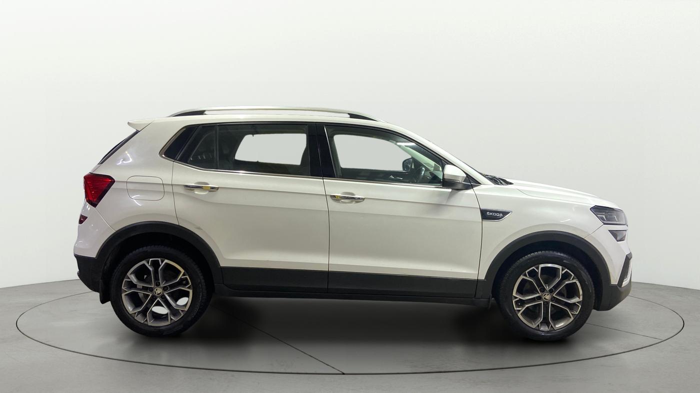 2022 Skoda KUSHAQ STYLE 1.0L TSI MT, Petrol, Manual, 97,132 km, Right Side View