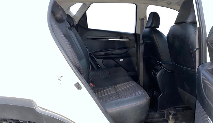 2020 KIA SONET GTX PLUS 1.0 IMT, Petrol, Manual, 76,434 km, Right Side Rear Door Cabin