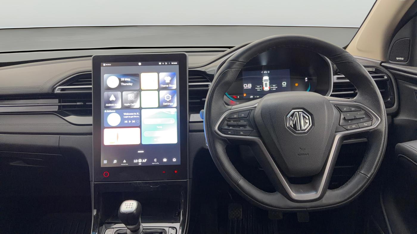 2024 MG HECTOR PLUS Sharp Pro Snowstorm 2.0 Turbo MT 7 STR, Diesel, Manual, 21,040 km, Steering Wheel Close Up