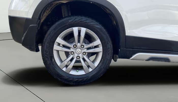 2016 Maruti Vitara Brezza VDI, Diesel, Manual, 72,279 km, Right Rear Wheel