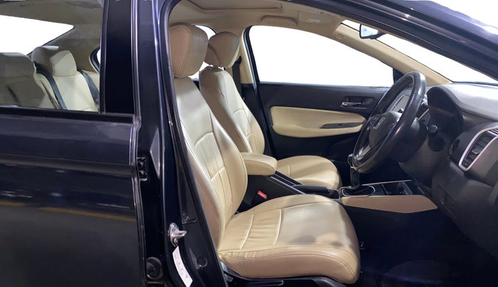 2022 Honda City 1.5L I-VTEC VX, Petrol, Manual, 35,928 km, Right Side Front Door Cabin
