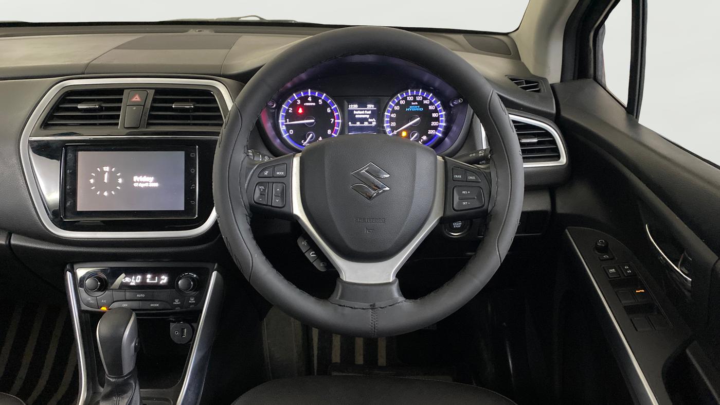 2020 Maruti S Cross ALPHA AT1.5, Petrol, Automatic, 40,622 km, Steering Wheel Close Up