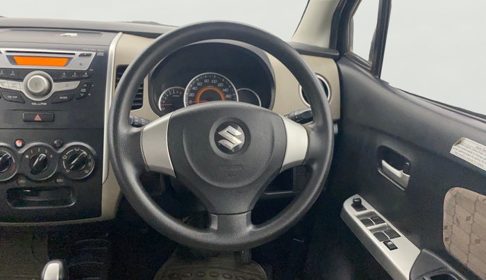 2016 Maruti Wagon R 1.0 VXI (O) AMT, Petrol, Automatic, 48,851 km, Steering Wheel Close Up