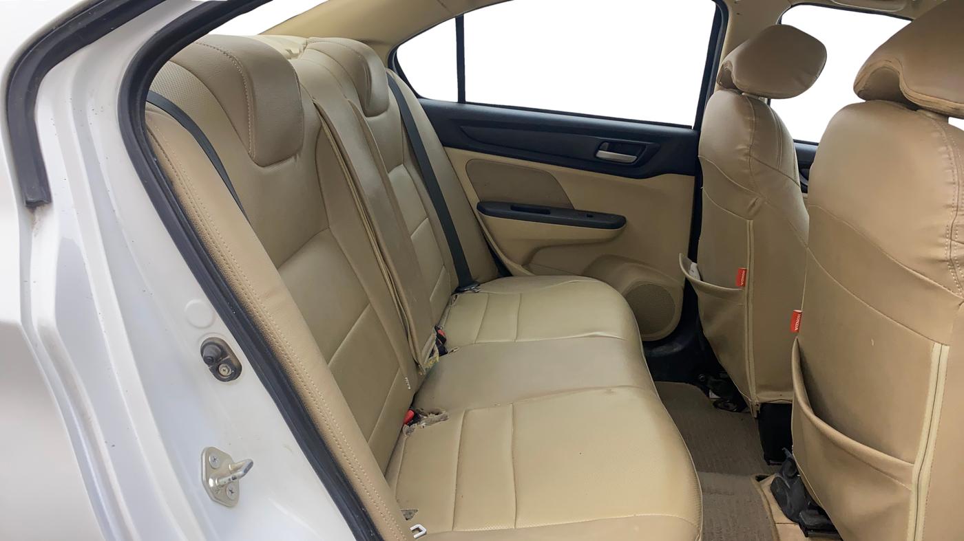 2021 Honda Amaze 1.2L I-VTEC VX CVT, Petrol, Automatic, 48,343 km, Right Side Rear Door Cabin