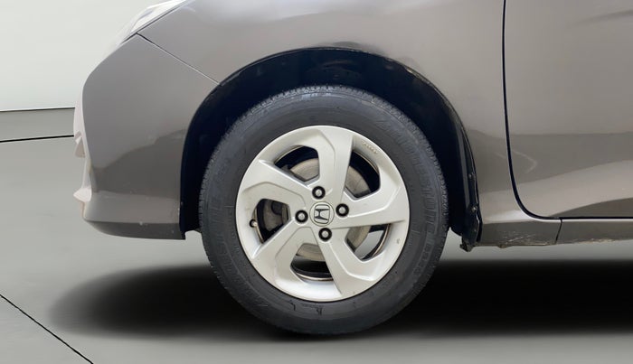 2015 Honda City 1.5L I-VTEC V MT, Petrol, Manual, 1,42,553 km, Left Front Wheel