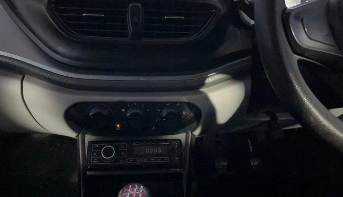 2020 Tata ALTROZ XE PETROL, Petrol, Manual, 31,534 km, Air Conditioner