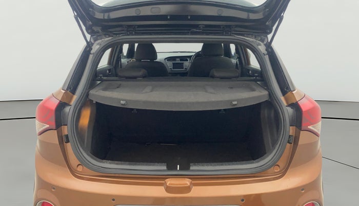 2018 Hyundai i20 Active 1.2 SX DUAL TONE, Petrol, Manual, 44,751 km, Boot Open Zoomed View